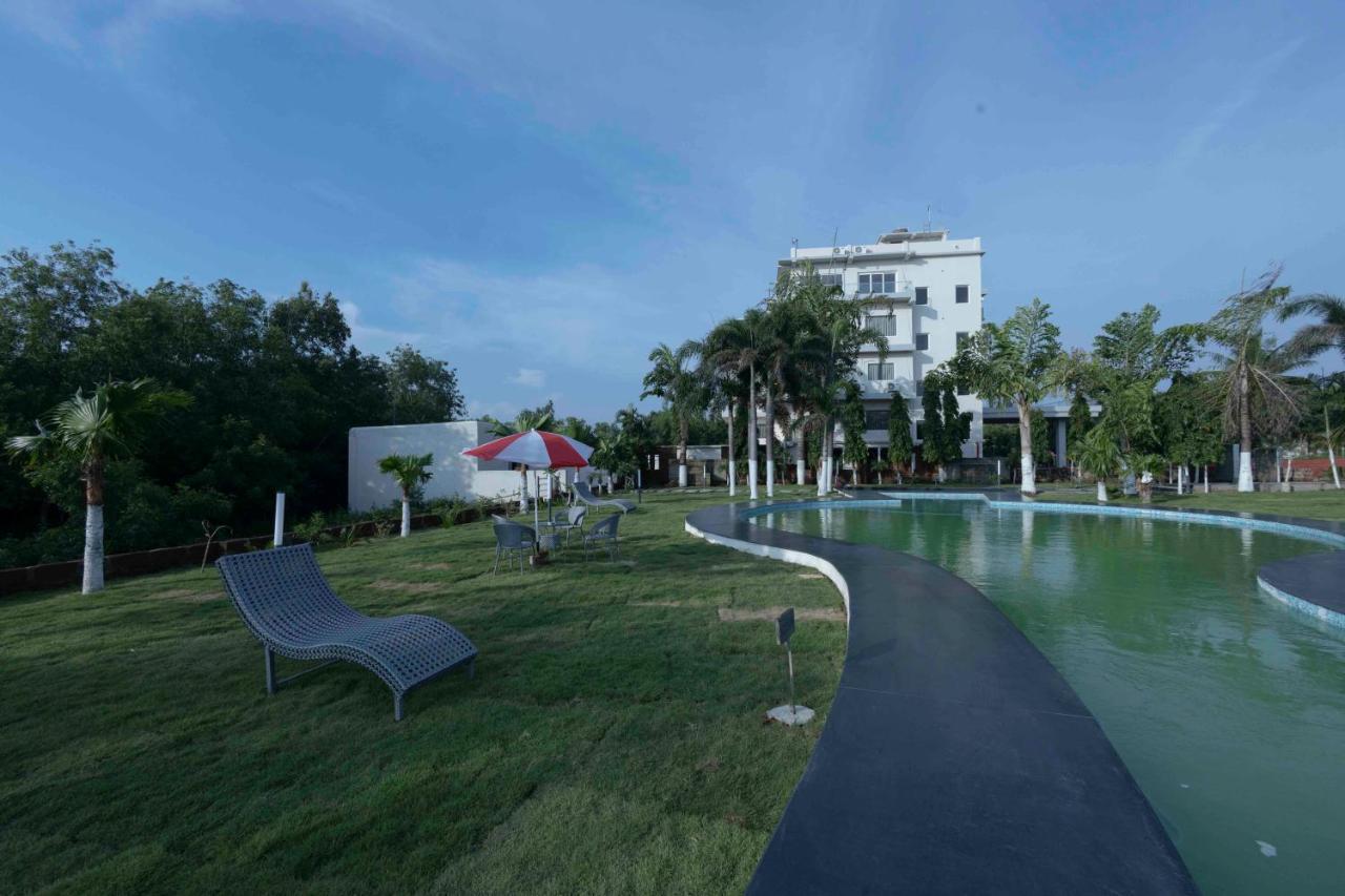 פורי Samudra Resorts And Spa מראה חיצוני תמונה